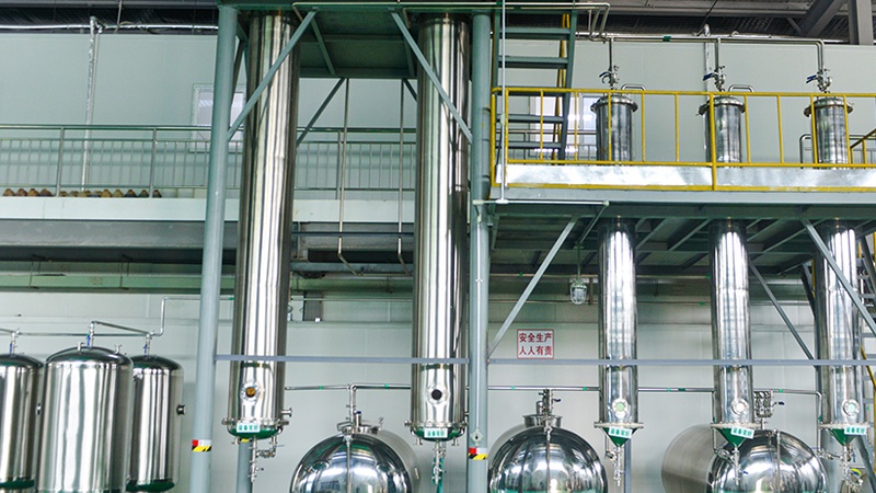 Huatai extraction equipment — supercritical CO2 extraction and chromatographic purification systems